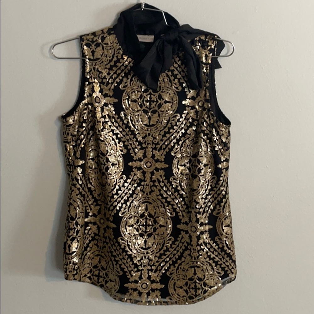 Gold and black sleeveless mixed material blouse